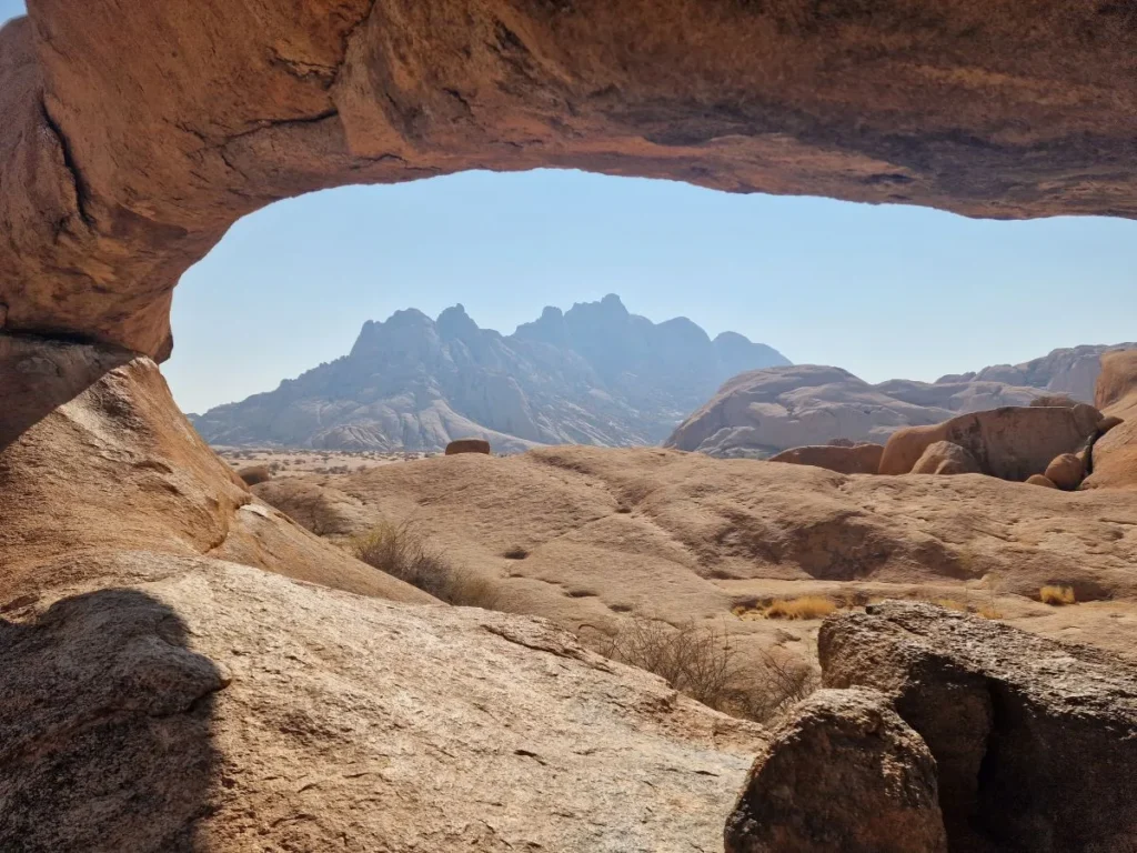 rock arch spitzkoppe